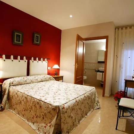 77 Ξενοδοχείο Ayora